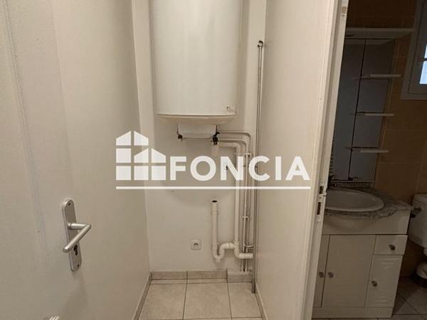 Location Appartement 2 pièces 56.7 m² - 132 RUE BUGEAUD Lyon 69006