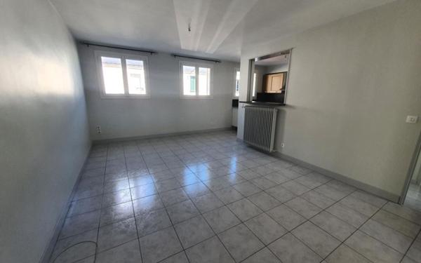 Appartement à louer    3 pièces •  Tours