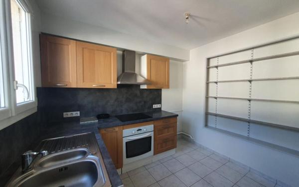 Appartement à louer    3 pièces •  Tours