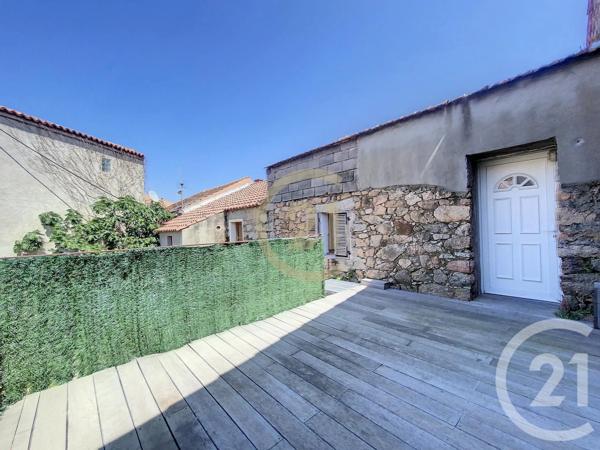Appartement T2 à vendre  2 pièces - 29 m 2   ZONZA  - 201