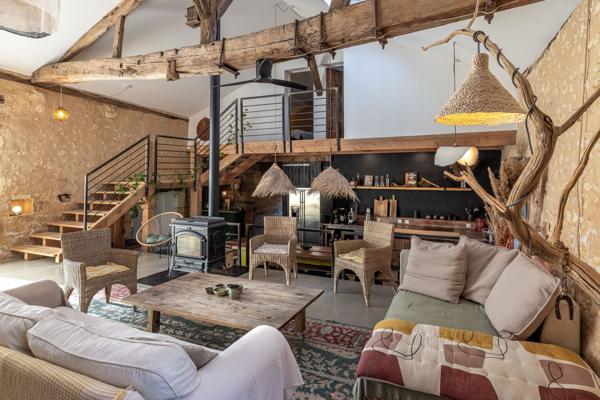 Vente Maison de luxe Vergt 13 Pièces 473 m²