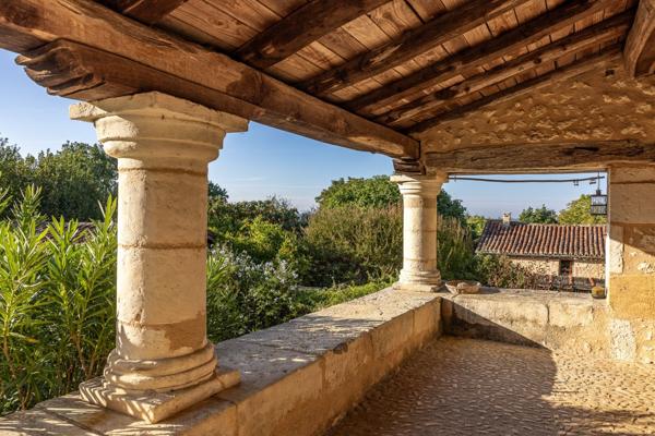 Vente Maison de luxe Vergt 13 Pièces 473 m²