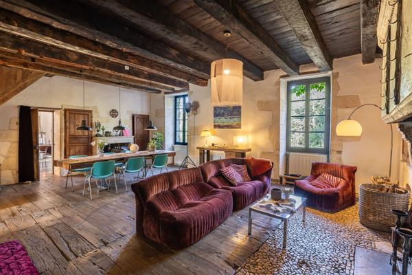 Vente Maison de luxe Vergt 13 Pièces 473 m²