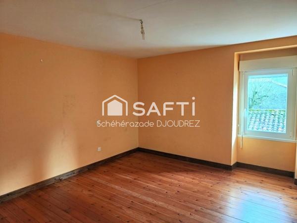 MAISON DE 77m² 4 PIECES - JARDIN - DEPENDANCE DE 70M² SUR DEUX NIVEAUX