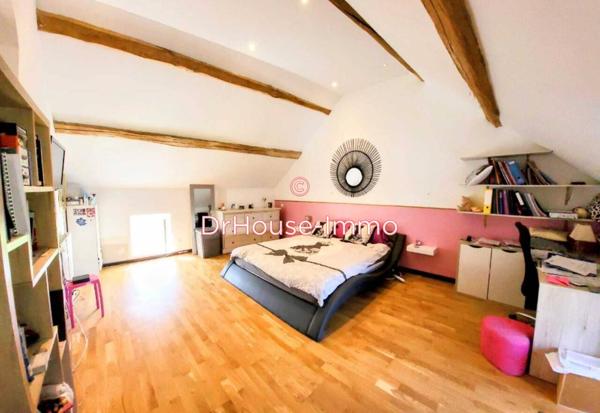 Maison à vendre 7 pièces de 216 m²