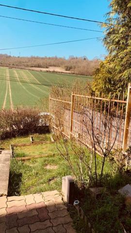 Appartement à GUERVILLE, 78930 - 2 pièces 45m²