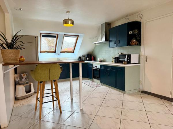 Jolie Maison avec dépendance et grand terrain