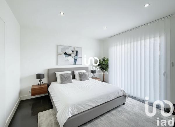 Maison à vendre 8 pièces 240 m² Fontenay-Mauvoisin