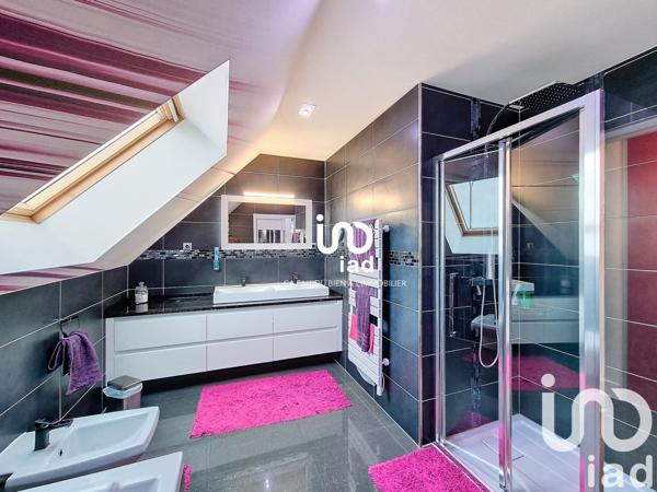 Maison à vendre 8 pièces 240 m² Fontenay-Mauvoisin