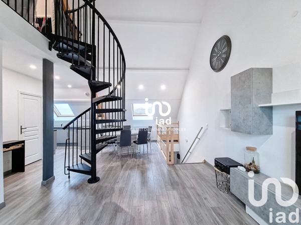 Maison à vendre 8 pièces 240 m² Fontenay-Mauvoisin