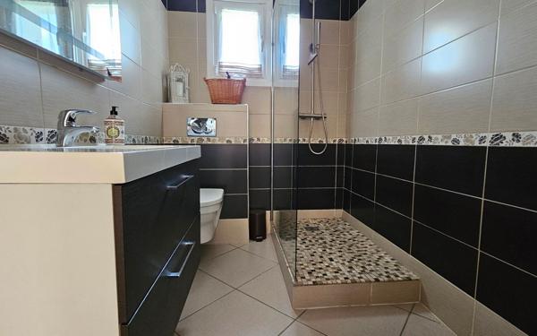 Maison à vendre    5 pièces • 125 m2 Le Plessis-Trévise