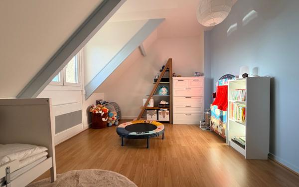 Maison à vendre    5 pièces • 125 m2 Le Plessis-Trévise