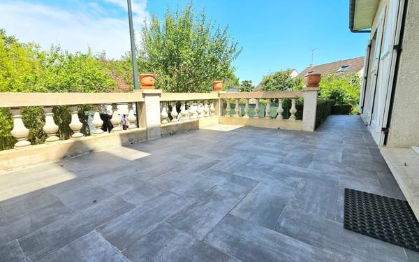 Maison à vendre    5 pièces • 125 m2 Le Plessis-Trévise