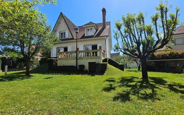 Maison à vendre    5 pièces • 125 m2 Le Plessis-Trévise