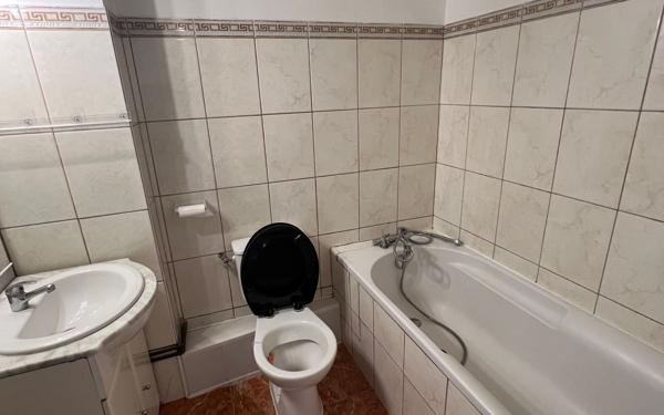 Appartement à vendre    2 pièces • 36,24 m2 Saint-Ouen