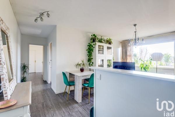 Appartement 3 pièces de 70 m² à Châtillon (92320)