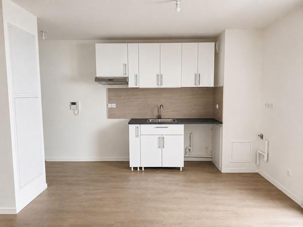 Appartement Evry Courcouronnes 2 pièce(s) 41 m2