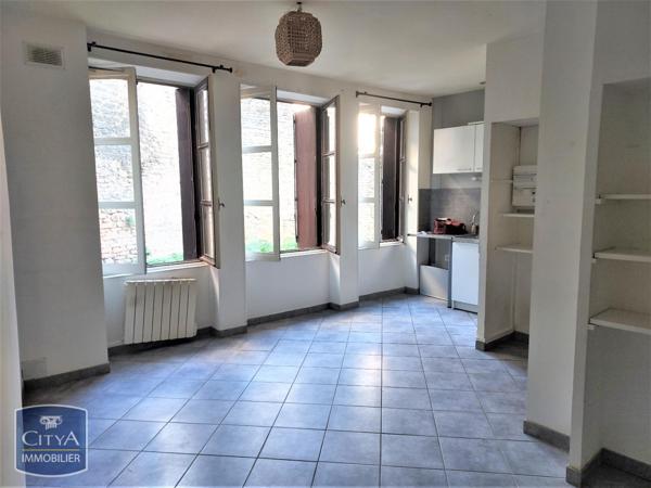Appartement à louer 1 pièce 25.6m²