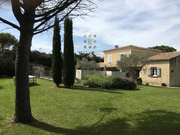 Belle Bastide dans les vergers à 2 pas de l'Isle sur la Sorgue
