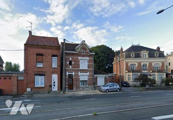 Un Immeuble de rapport proche du centre ville avec deux logements