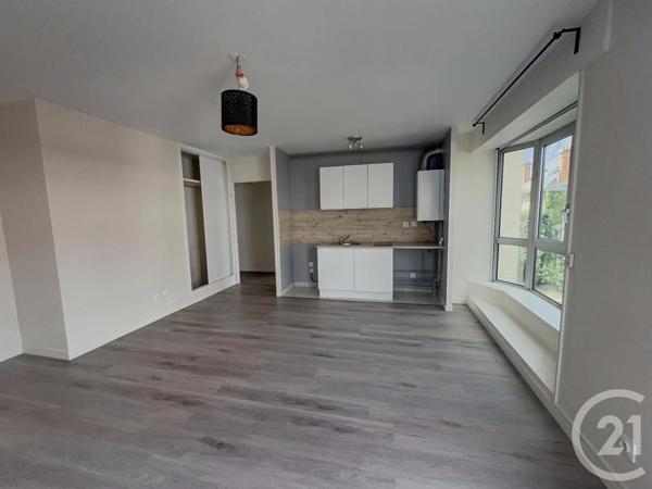 Appartement F2 à vendre  2 pièces - 40,01 m 2   ORLEANS  - 45