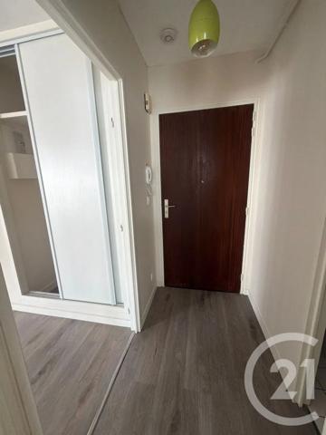 Appartement F2 à vendre  2 pièces - 40,01 m 2   ORLEANS  - 45
