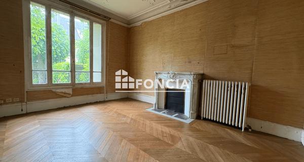 À vendre Maison 9 pièces 223.55 m² - Mantes-la-jolie 78200