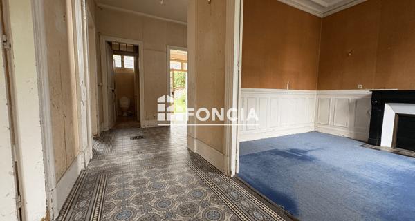 À vendre Maison 9 pièces 223.55 m² - Mantes-la-jolie 78200