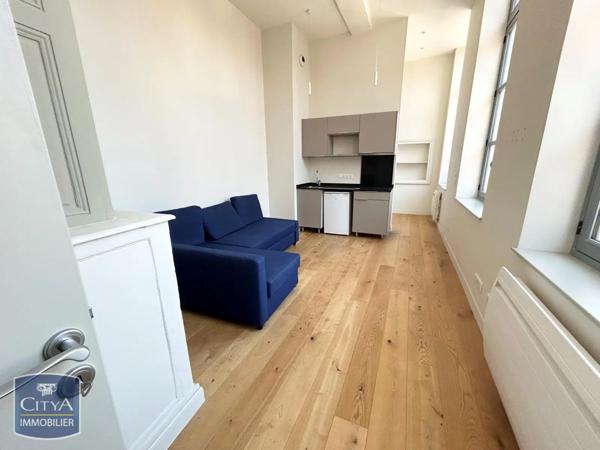 Appartement à louer 1 pièce 33.7m²