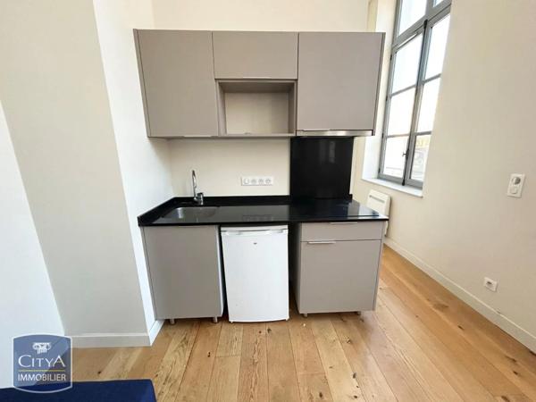 Appartement à louer 1 pièce 33.7m²
