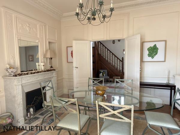 Orlean Dunois , maison à vendre avec porche, garage et jardin