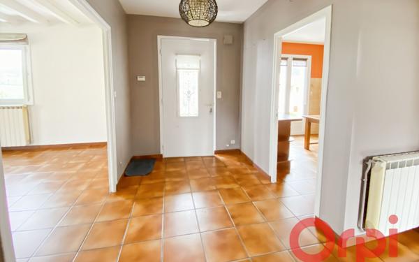 Maison à louer    5 pièces • 133,66 m2 Espelette