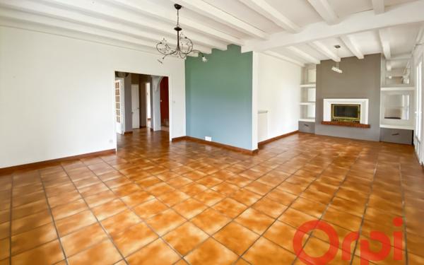 Maison à louer    5 pièces • 133,66 m2 Espelette