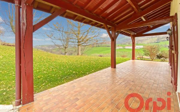 Maison à louer    5 pièces • 133,66 m2 Espelette