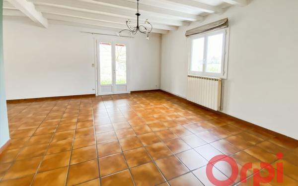 Maison à louer    5 pièces • 133,66 m2 Espelette