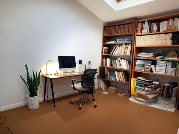 Sommières (30250) Sommières, hyper centre maison R+3 ,T4 de 100 M2,