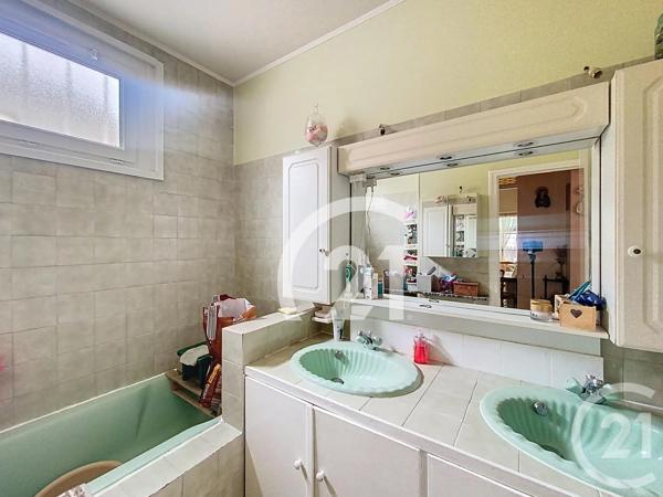 Maison à vendre  4 pièces - 64,20 m 2   VILLIERS LE BEL  - 95