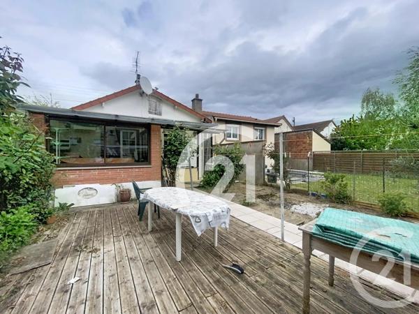 Maison à vendre  4 pièces - 64,20 m 2   VILLIERS LE BEL  - 95