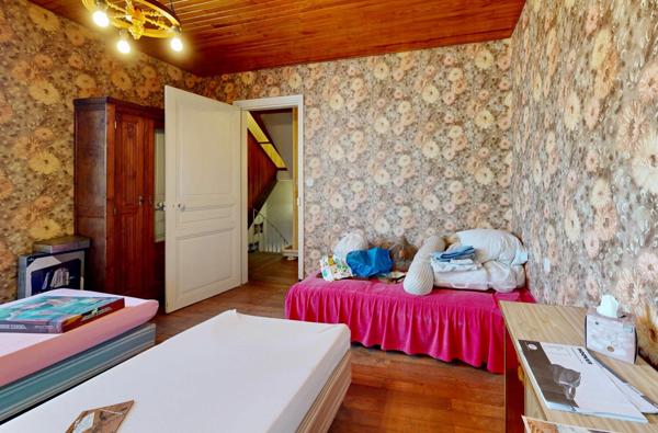 Maison à vendre    4 pièces •  Ruoms