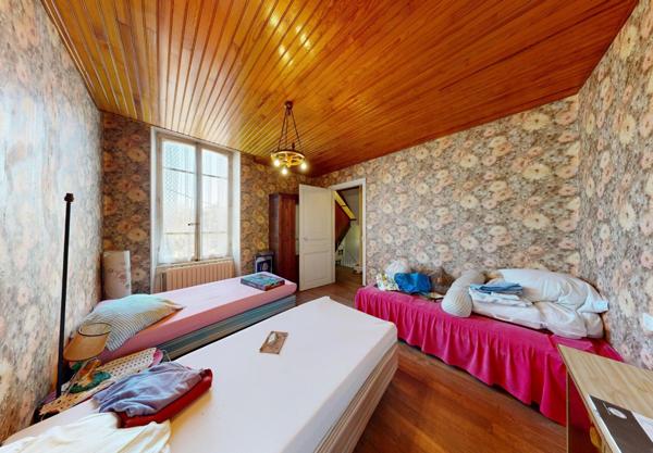 Maison à vendre    4 pièces •  Ruoms