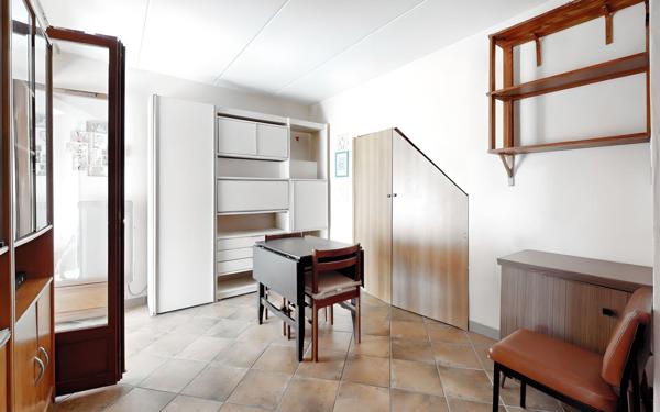 Maison à vendre    6 pièces •  Bouc-Bel-Air