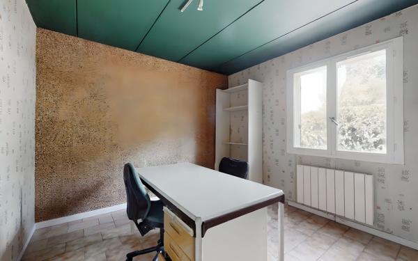 Maison à vendre    6 pièces •  Bouc-Bel-Air