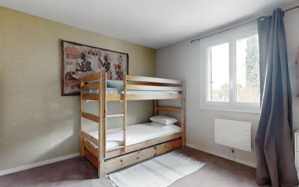 Maison à vendre    6 pièces •  Bouc-Bel-Air