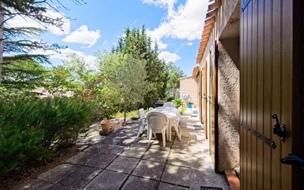 Maison à vendre    6 pièces •  Bouc-Bel-Air