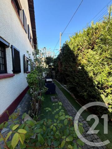 Maison à vendre  4 pièces - 87,01 m 2   BEZONS  - 95
