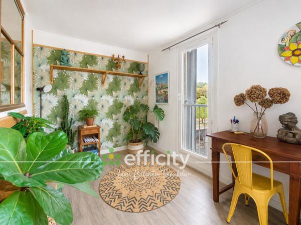 Appartement
         4 pièces
        - 115 m² 245 000 € *
