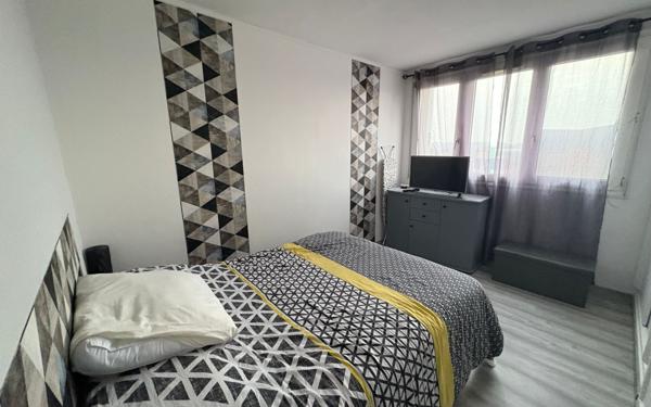 Appartement à vendre    4 pièces • 77 m2 Amiens