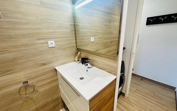 Appartement à vendre    2 pièces • 44,34 m2 La Seyne-sur-Mer