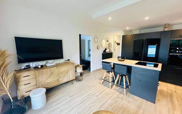 Appartement à vendre    2 pièces • 44,34 m2 La Seyne-sur-Mer