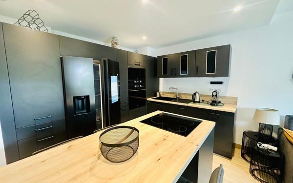 Appartement à vendre    2 pièces • 44,34 m2 La Seyne-sur-Mer